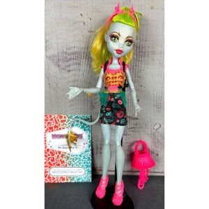 SOLD Monster High Lagoona Jinafire Freaky Fusion Doll G1